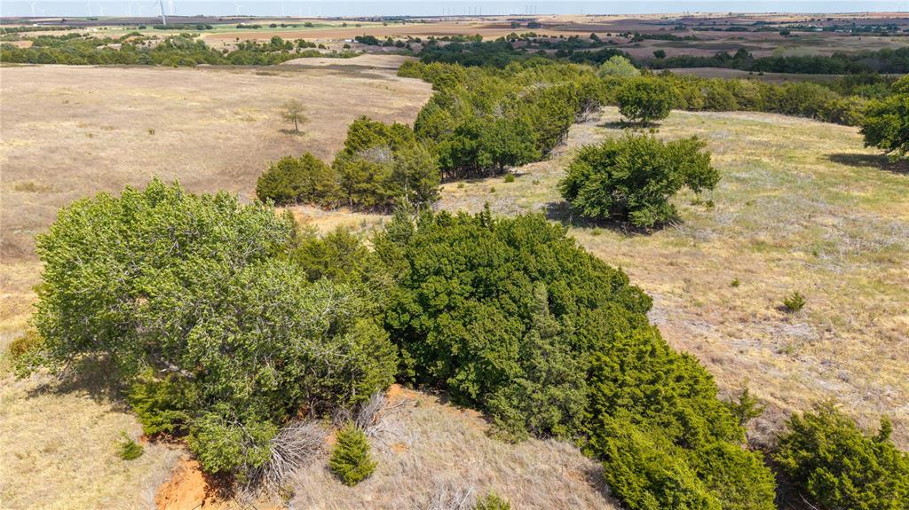 23165 E 1020 Road Property Photo 6