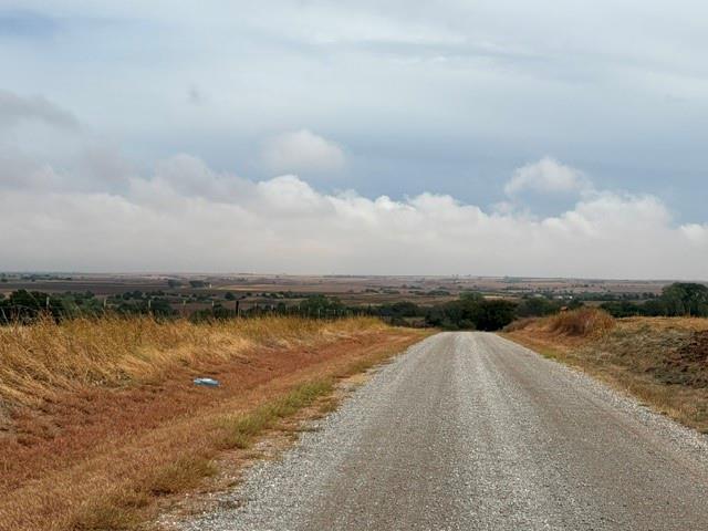 23165 E 1020 Road Property Photo 12