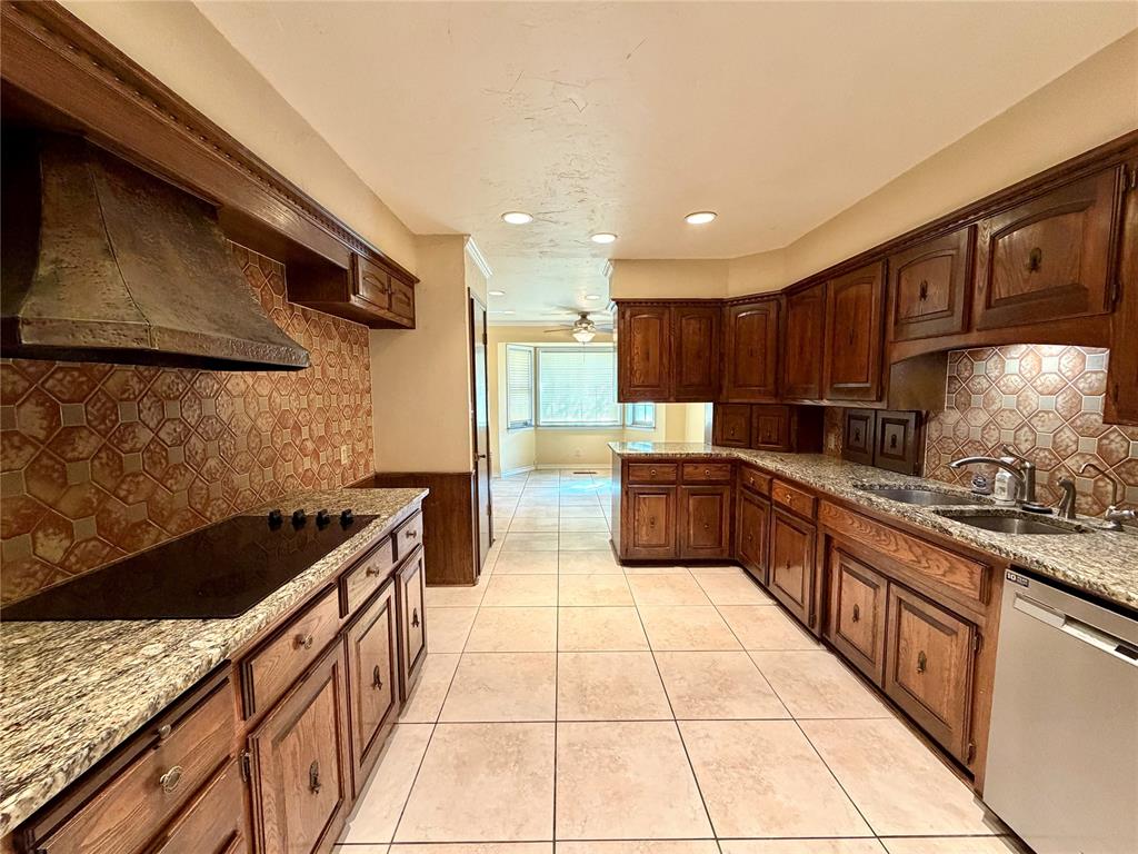 116 Caulder Drive Property Photo 8