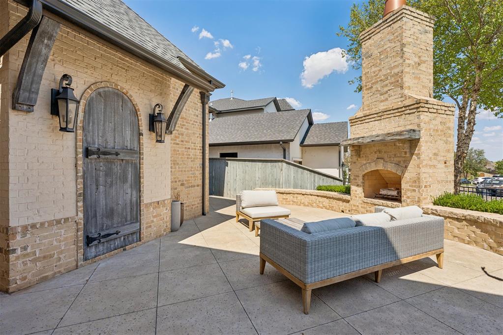 16738 Little Leaf Court Property Photo 46