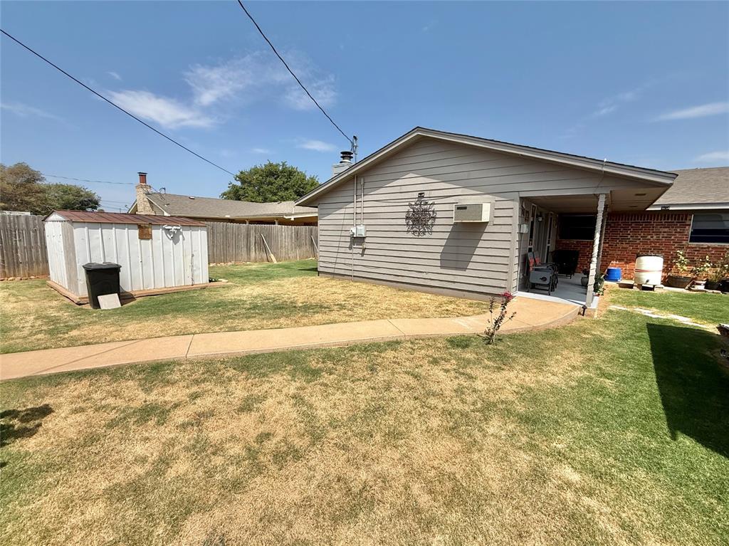 932 Hazel Street Property Photo 26