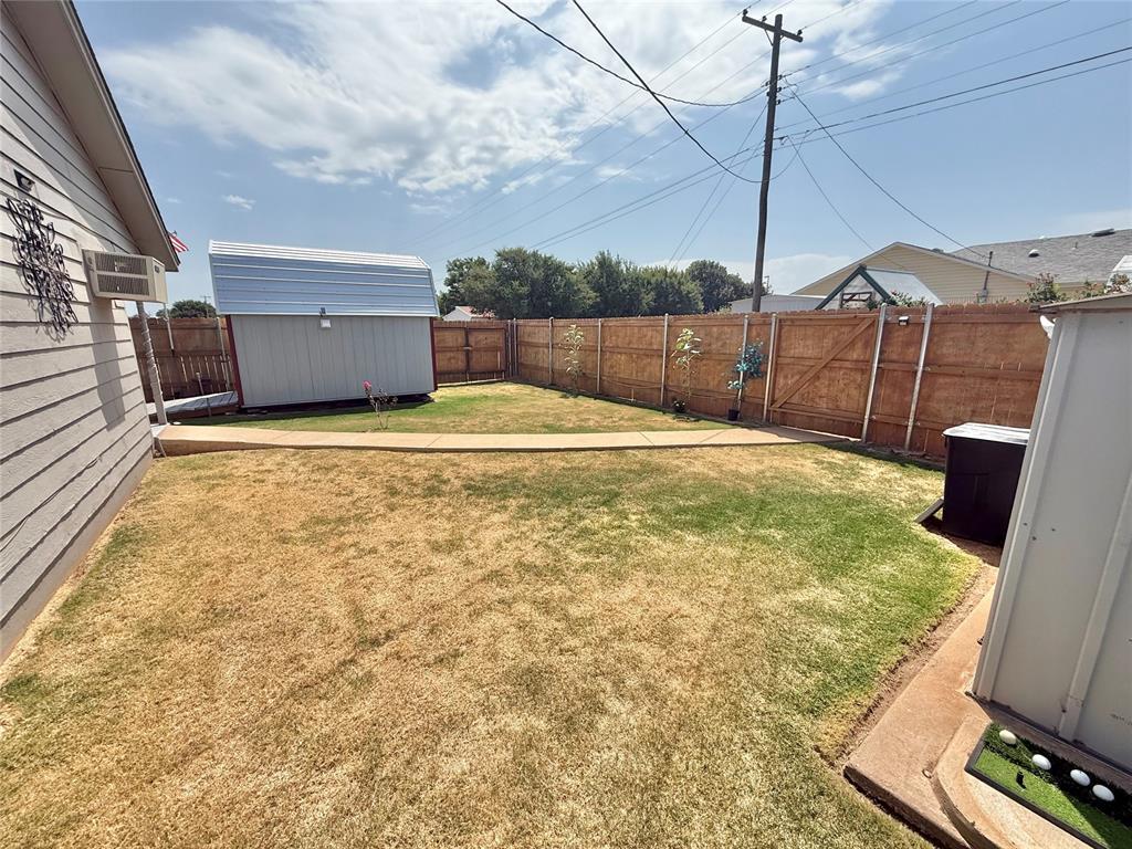 932 Hazel Street Property Photo 27