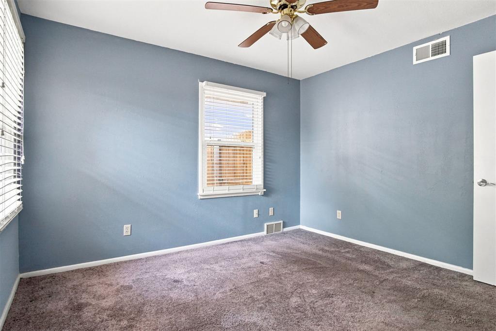 209 W Glenhaven Drive Property Photo 17