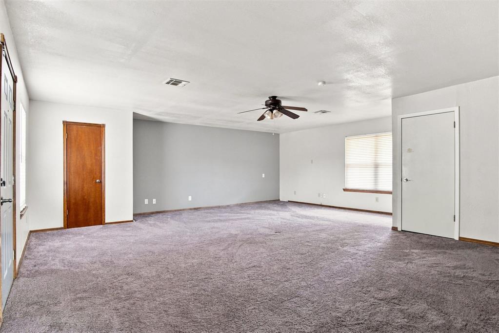 209 W Glenhaven Drive Property Photo 24
