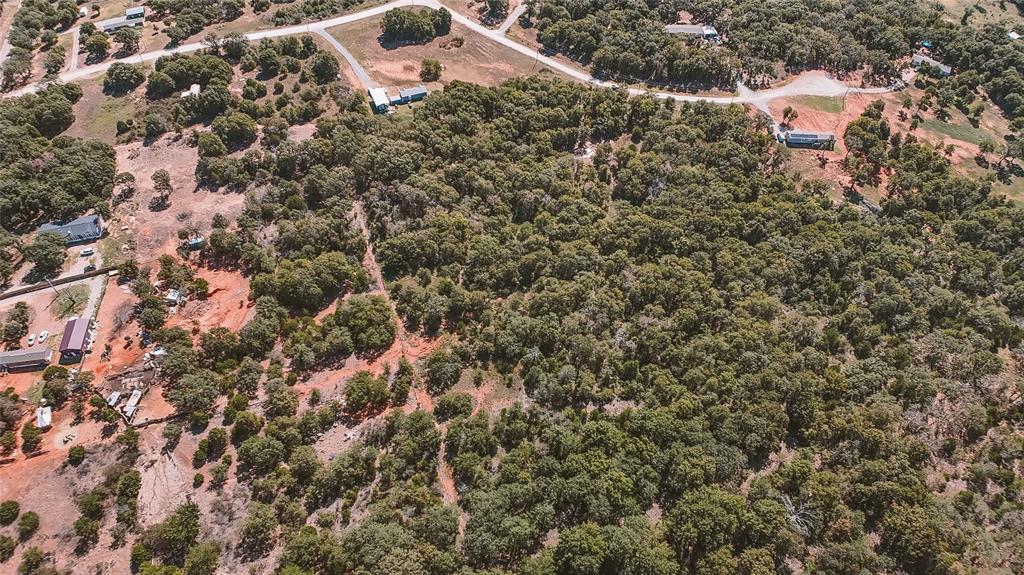 16961 Wildwood Drive Property Photo 3