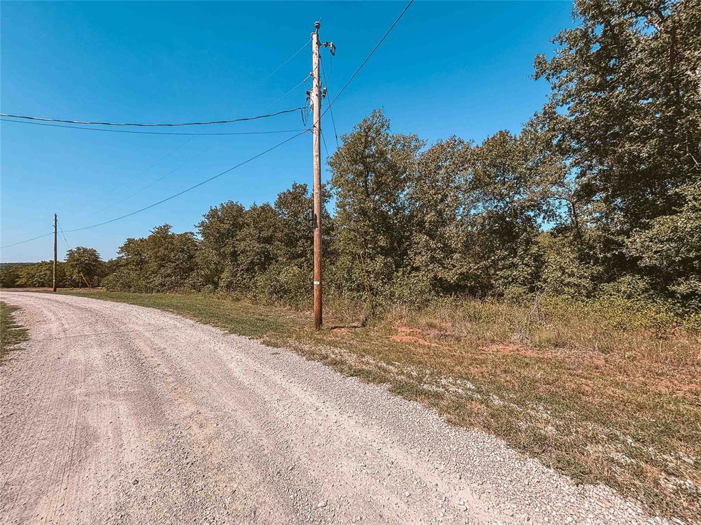 16961 Wildwood Drive Property Photo 10