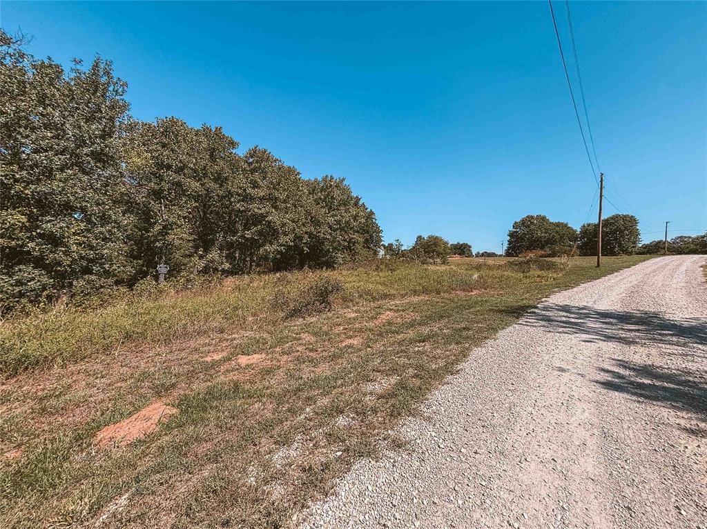 16961 Wildwood Drive Property Photo 11