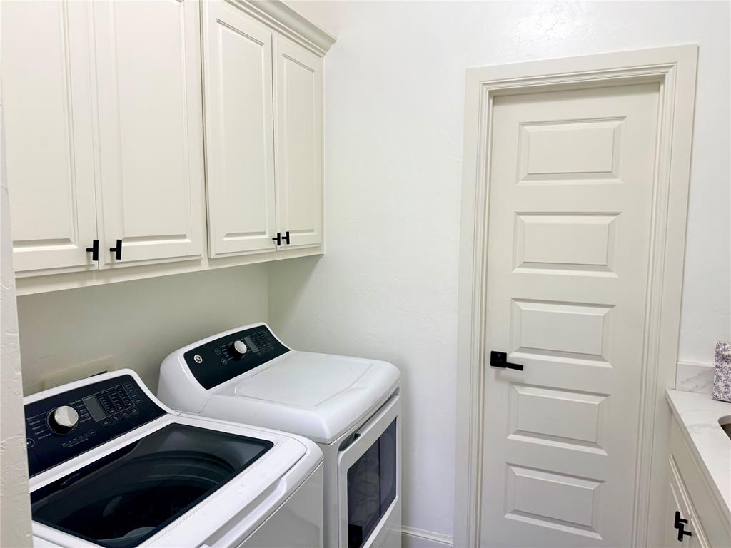 15813 Langley Way Property Photo 27