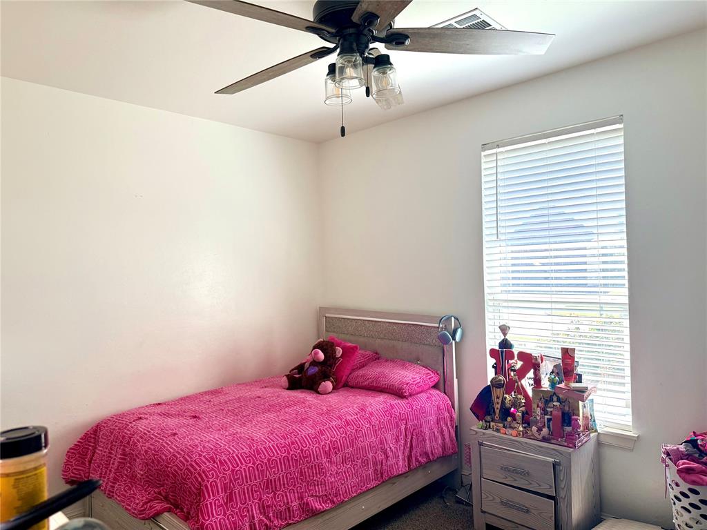 15813 Langley Way Property Photo 31