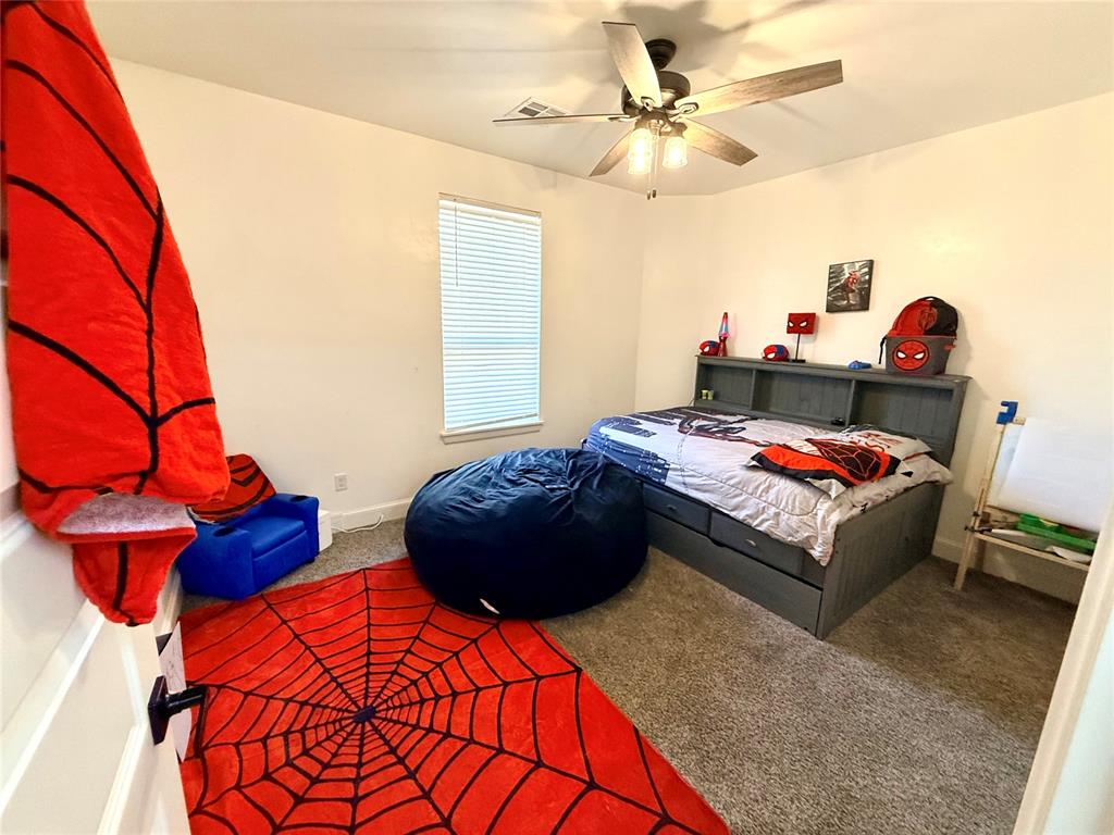 15813 Langley Way Property Photo 35