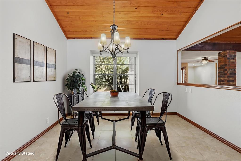 2008 Brookwood Place Property Photo 2