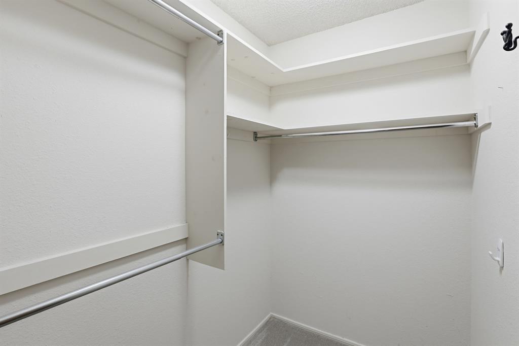 2008 Brookwood Place Property Photo 27