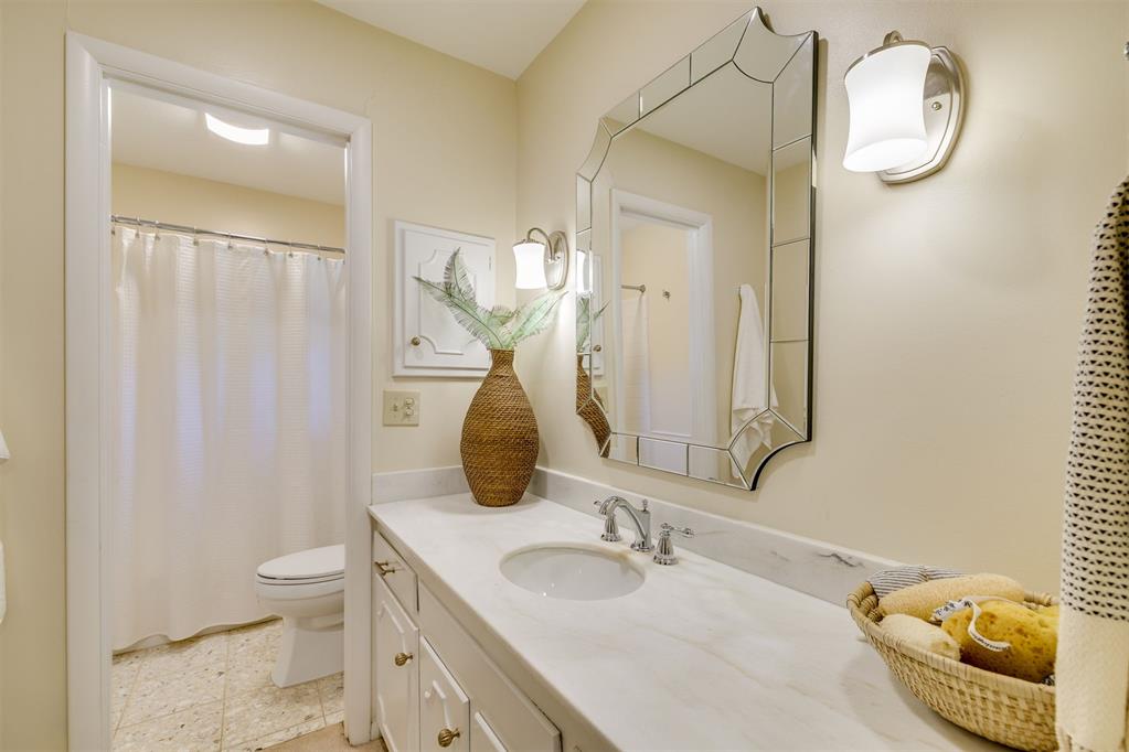 3601 Nw 69th Street Property Photo 23
