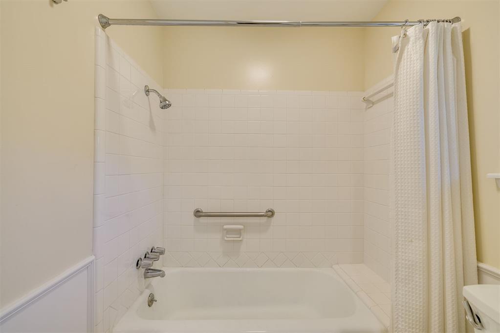 3601 Nw 69th Street Property Photo 25