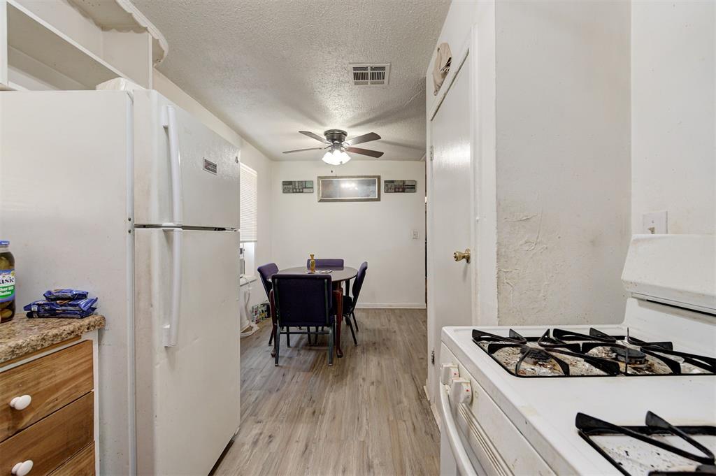2111 Ne 26th Street Property Photo 12