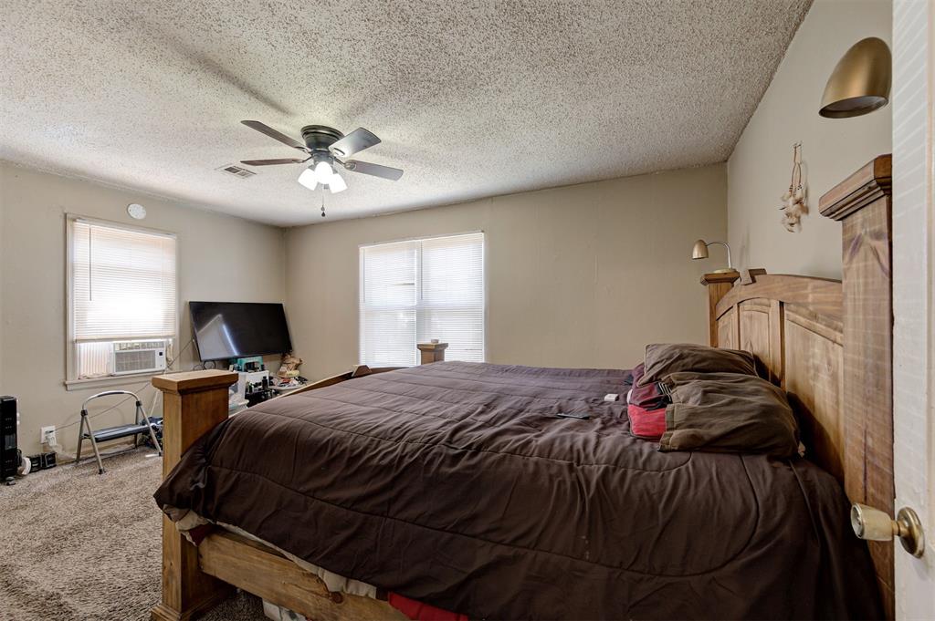 2111 Ne 26th Street Property Photo 13