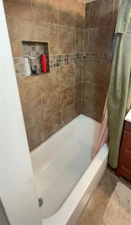 6010 Nw Expressway Street D Property Photo 5