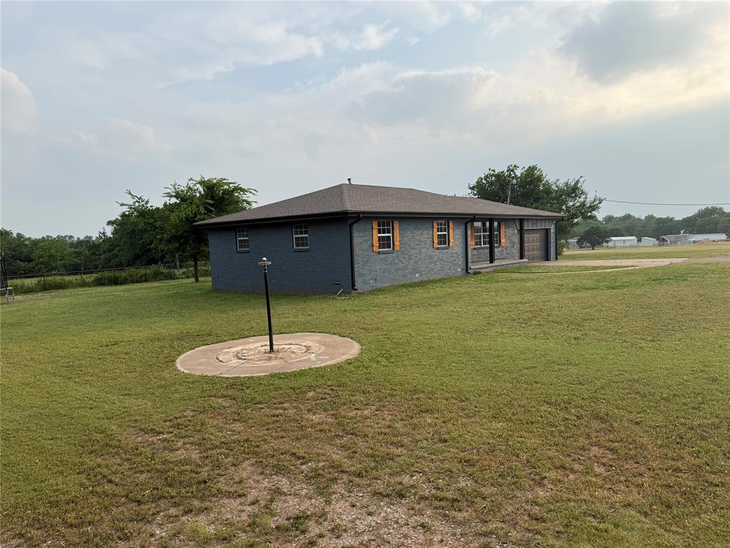13603 E Lakeview Road Property Photo 3