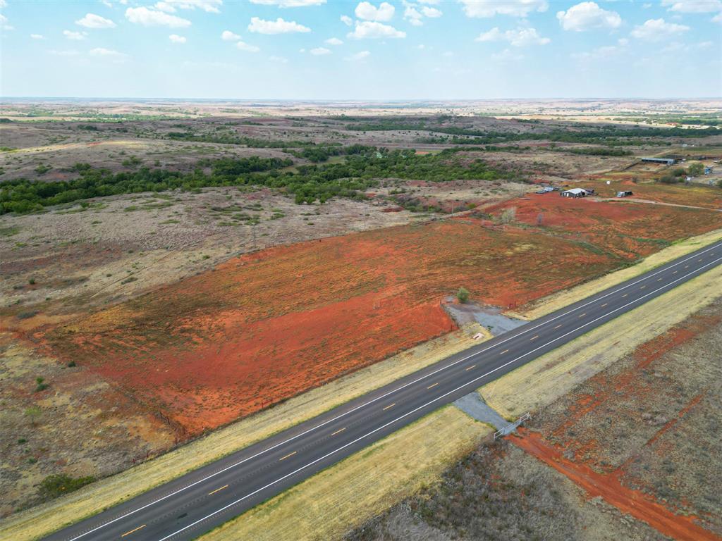 283 Highway Property Photo 2
