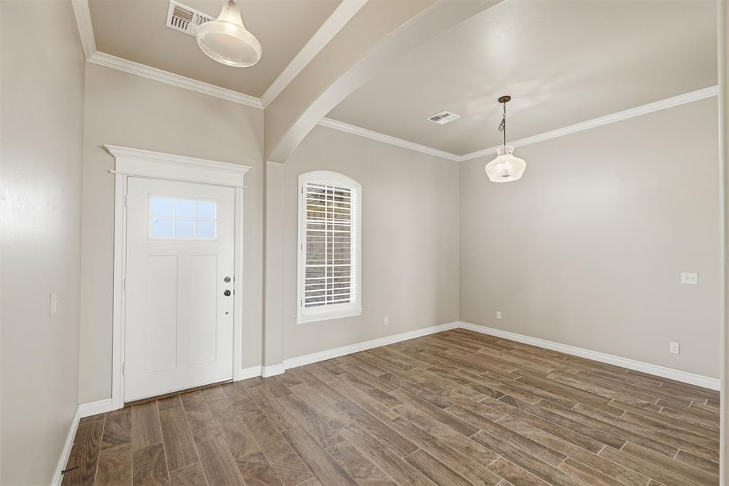 3613 Regal Drive Property Photo 3