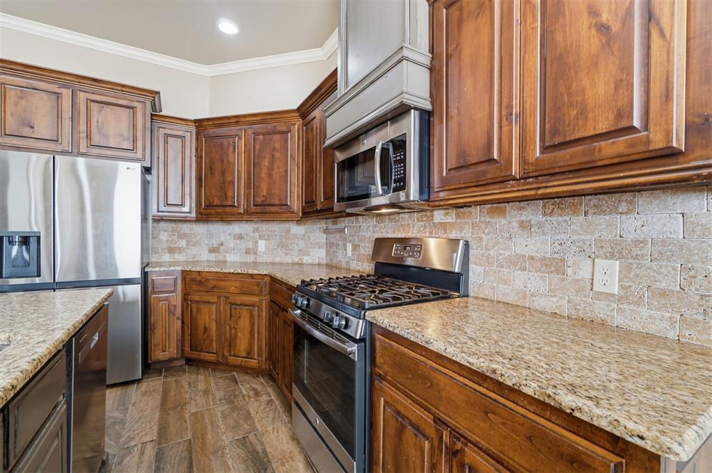 3613 Regal Drive Property Photo 10
