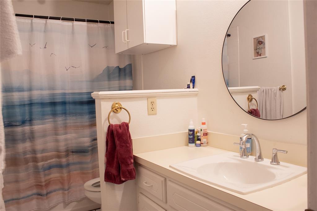 837 Cardinal Creek Boulevard Property Photo 15