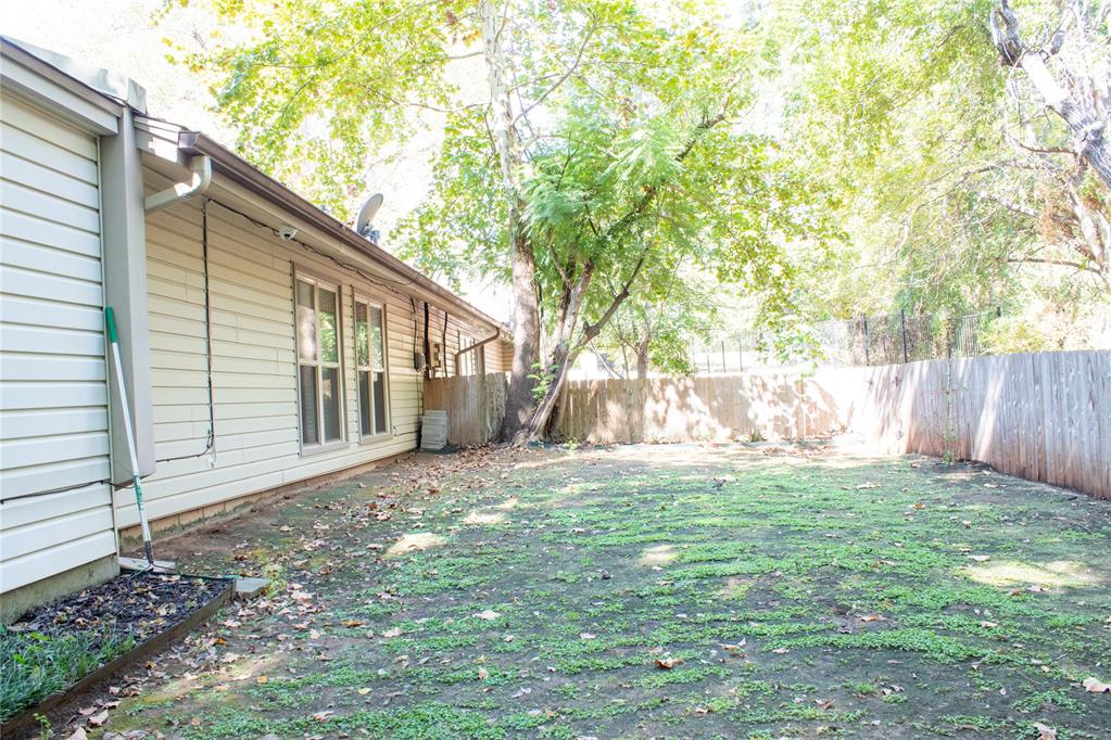 837 Cardinal Creek Boulevard Property Photo 21