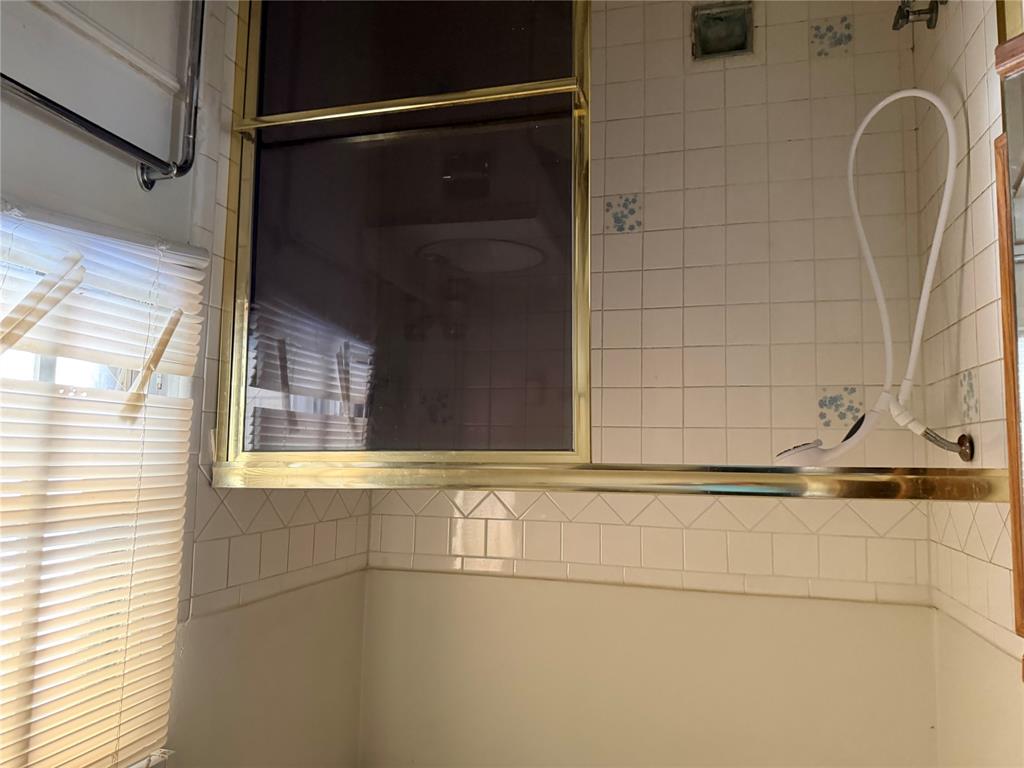 7109 S Shartel Avenue Property Photo 17