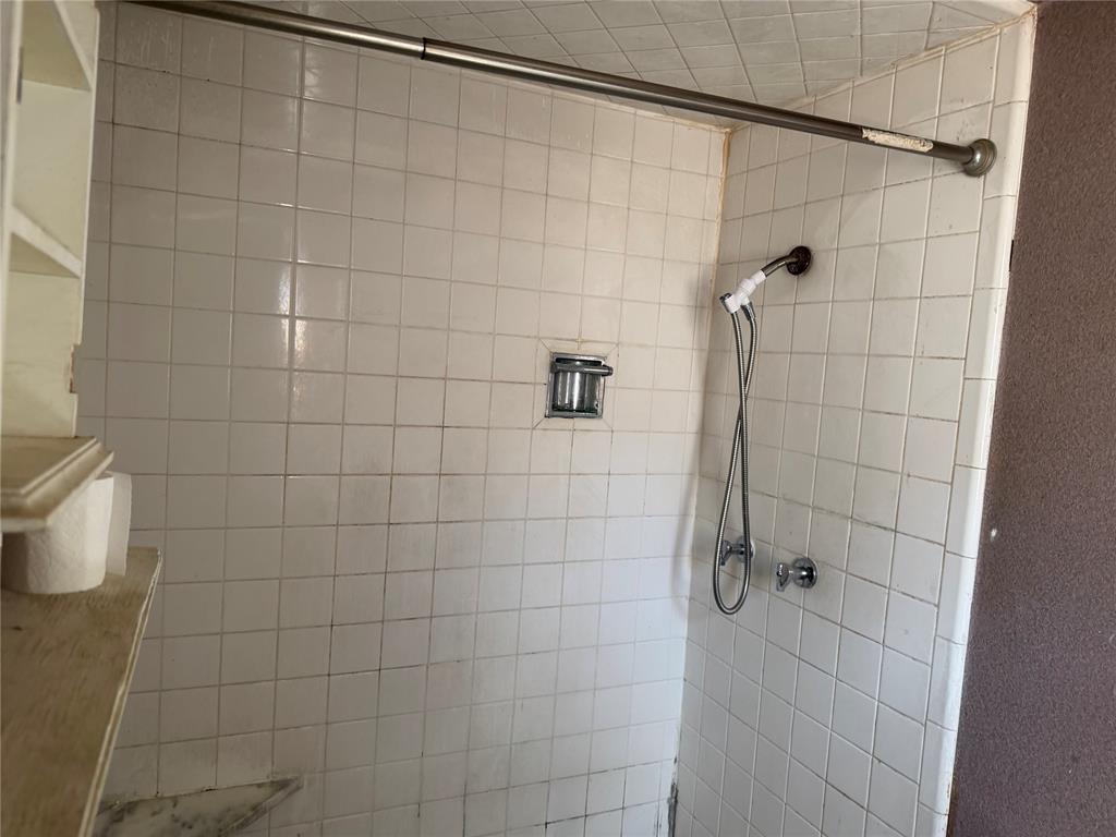 7109 S Shartel Avenue Property Photo 24