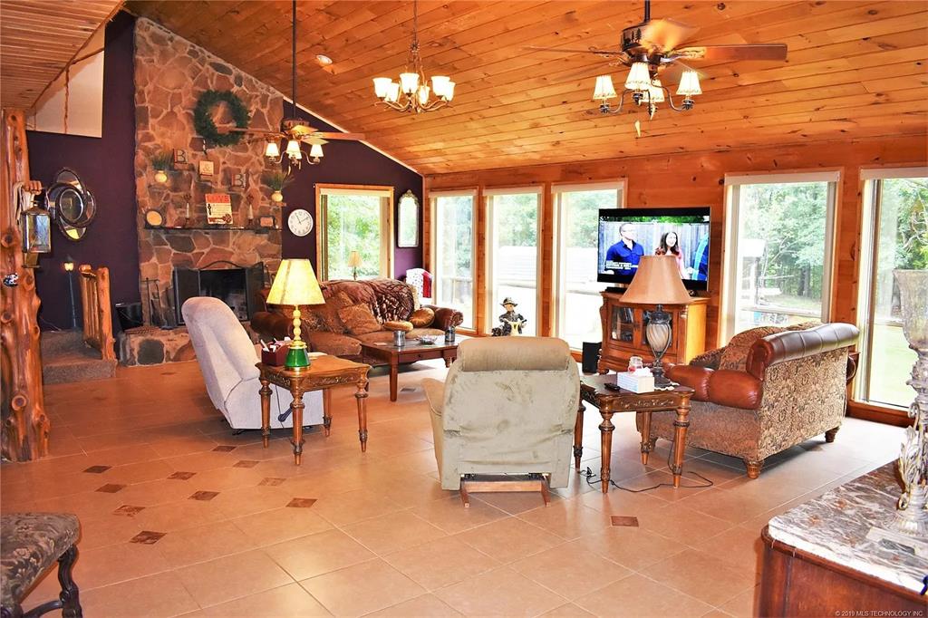 1761 Jc Loop Property Photo 7