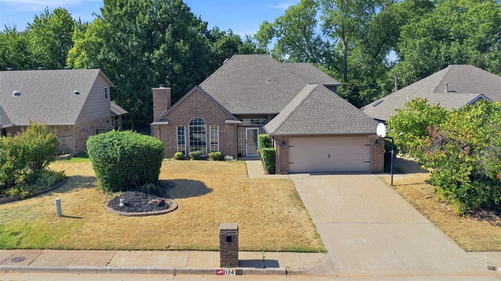 1124 Providence Court Property Photo 2