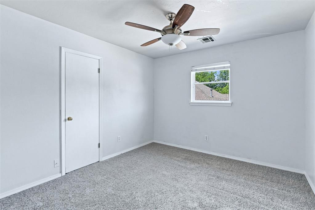 1124 Providence Court Property Photo 23
