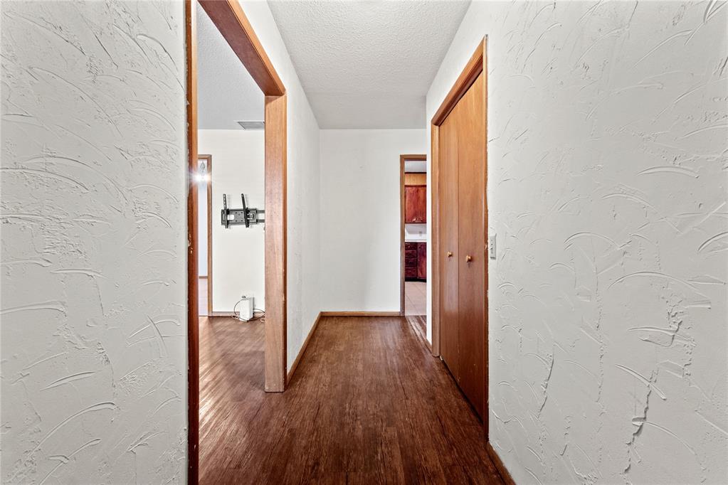 809 E Arlington Avenue Property Photo 4