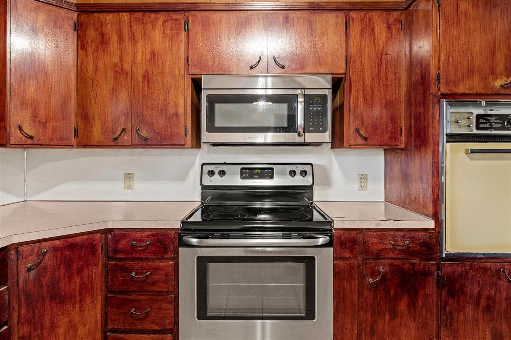 809 E Arlington Avenue Property Photo 12