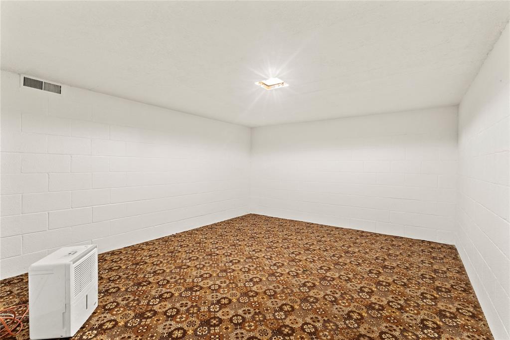 809 E Arlington Avenue Property Photo 21