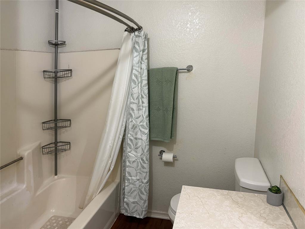 1605 Se 52nd Street Property Photo 17