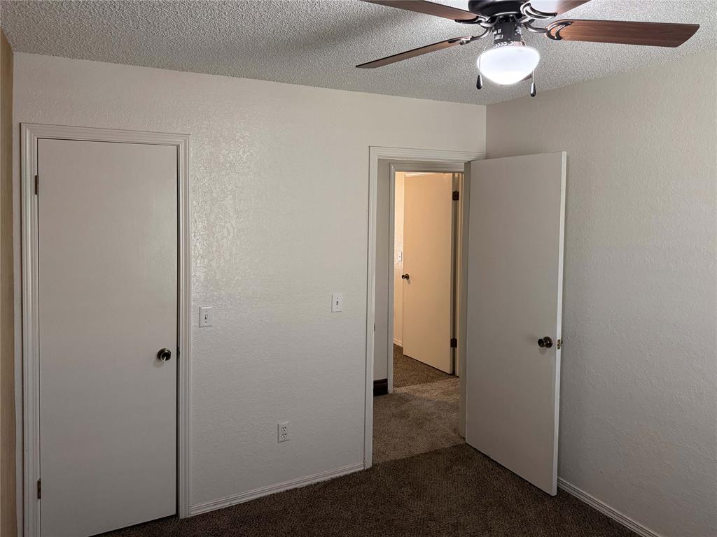 1605 Se 52nd Street Property Photo 19