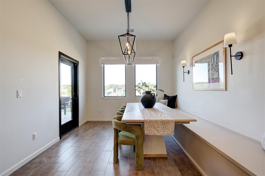 8003 Goldfinch Drive Property Photo 14