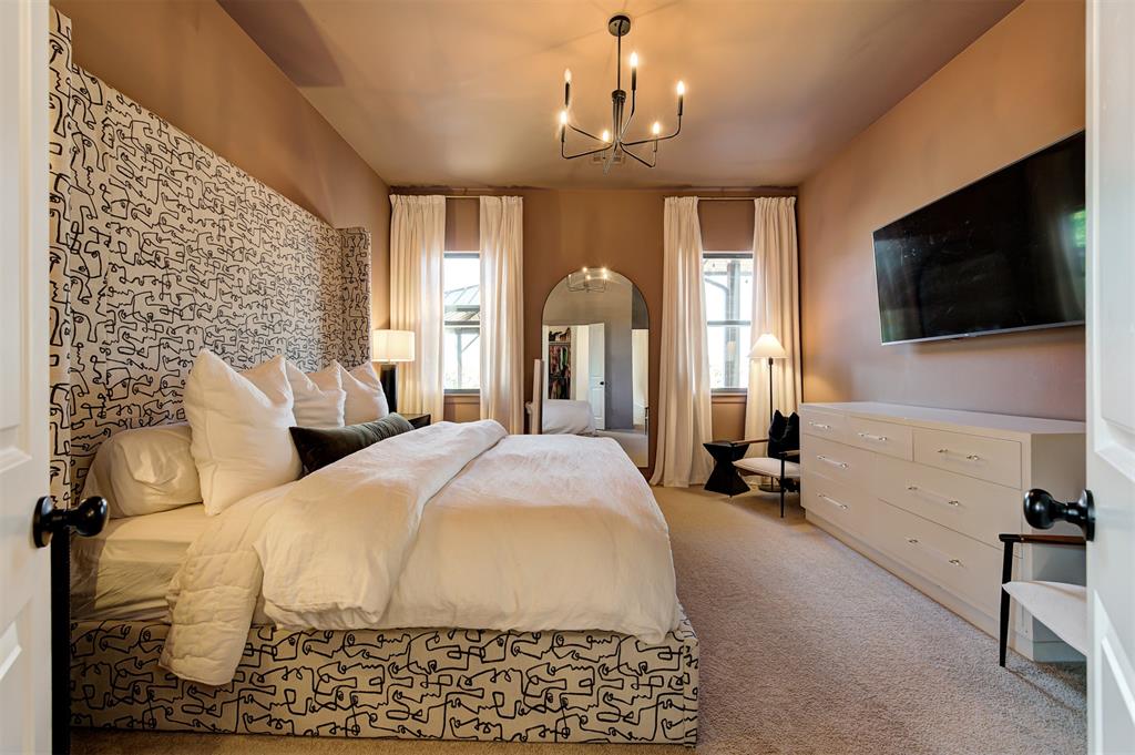 8003 Goldfinch Drive Property Photo 19