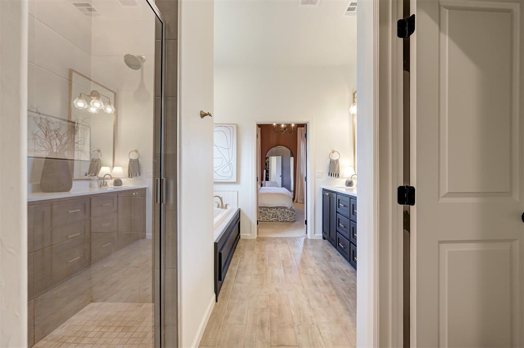8003 Goldfinch Drive Property Photo 22