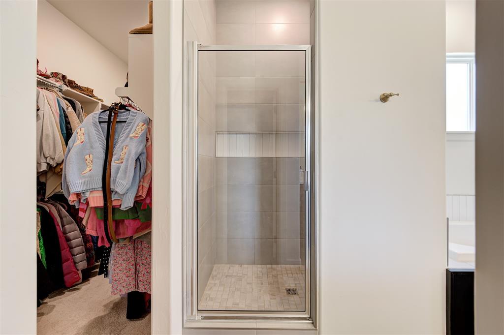 8003 Goldfinch Drive Property Photo 23