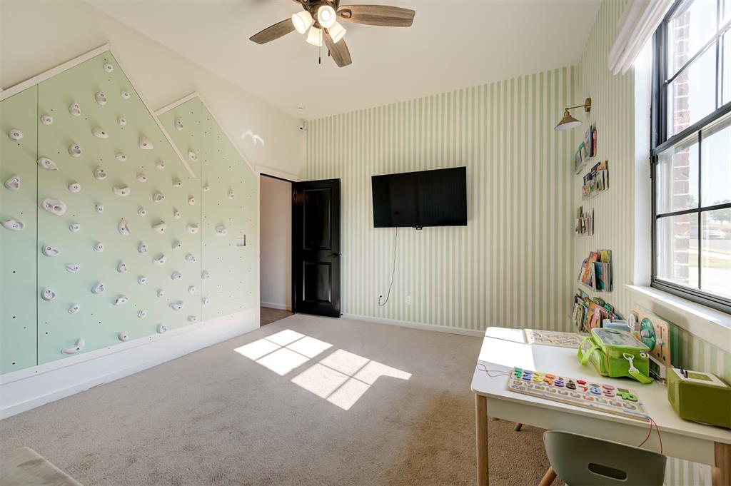 8003 Goldfinch Drive Property Photo 29