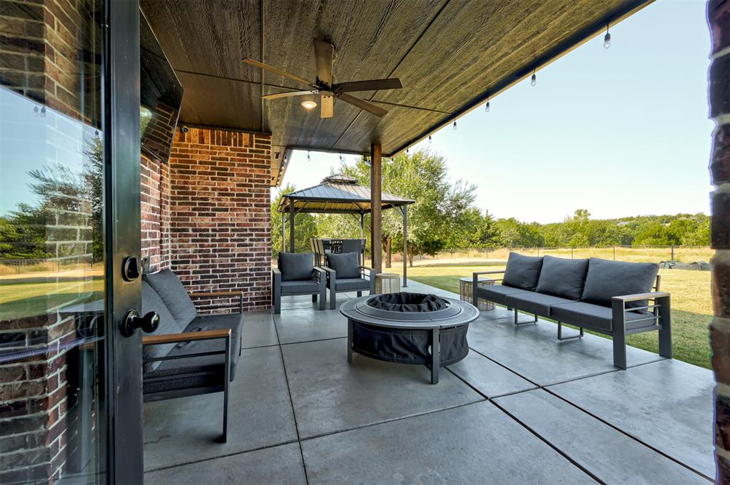 8003 Goldfinch Drive Property Photo 39