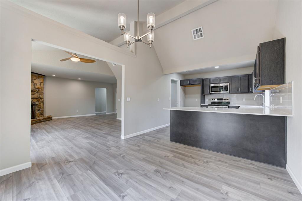 10012 S Fairview Drive Property Photo 15