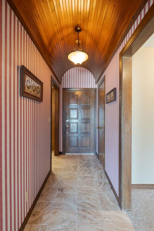 1209 Castle Creek Street Property Photo 5