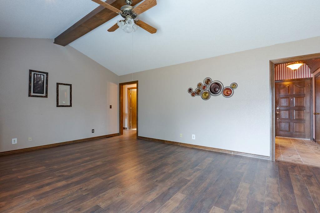 1209 Castle Creek Street Property Photo 19