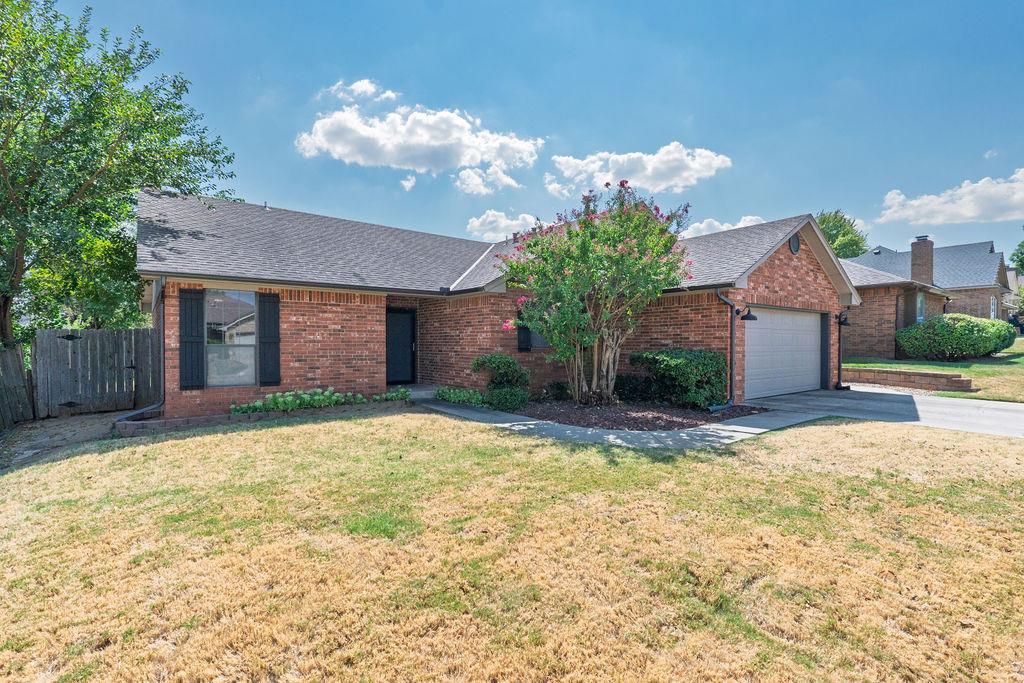 1209 Castle Creek Street Property Photo 40