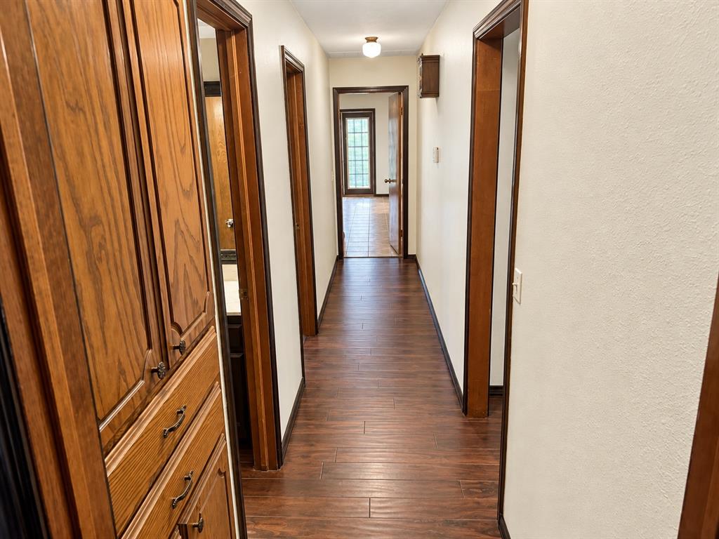 2515 Thomas Circle Property Photo 9