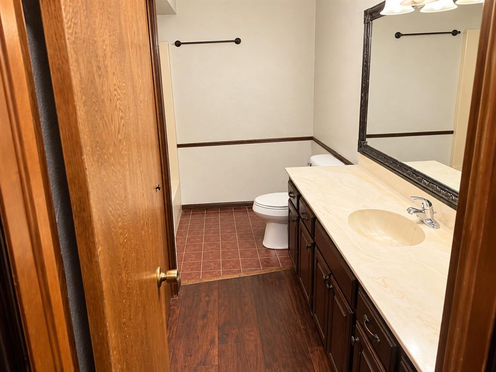2515 Thomas Circle Property Photo 10