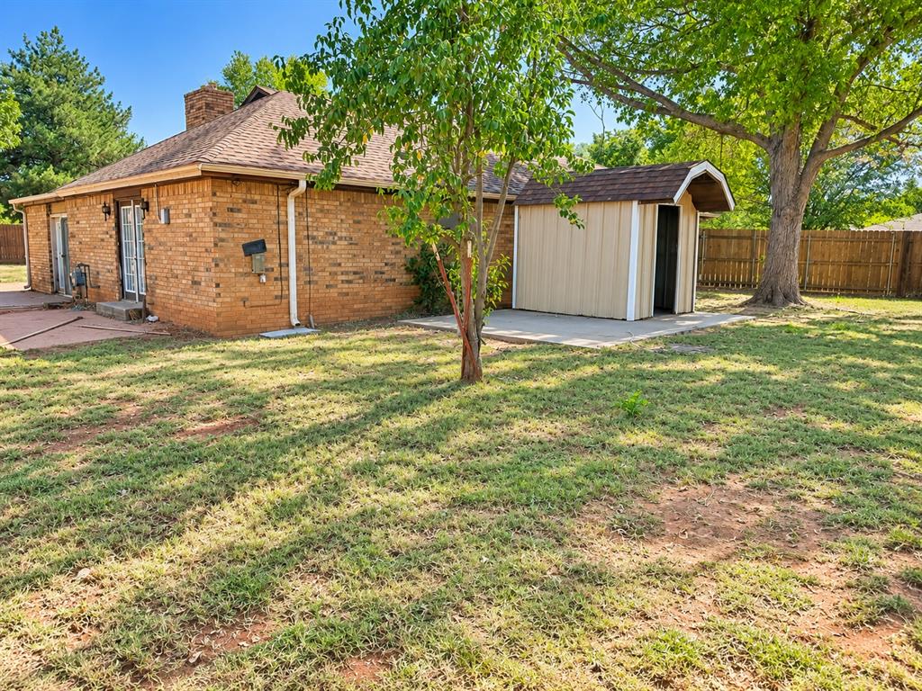 2515 Thomas Circle Property Photo 20